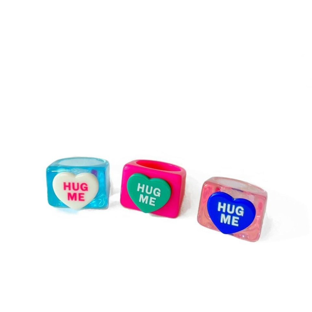Hug Me Chunky Ring